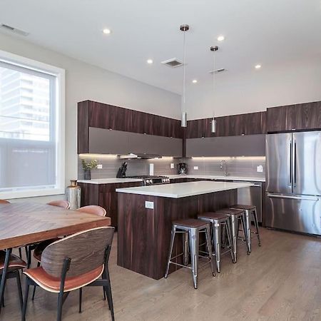 Breathtaking Downtown Penthouse A - Sleeps 11 Villa Chicago Exterior photo