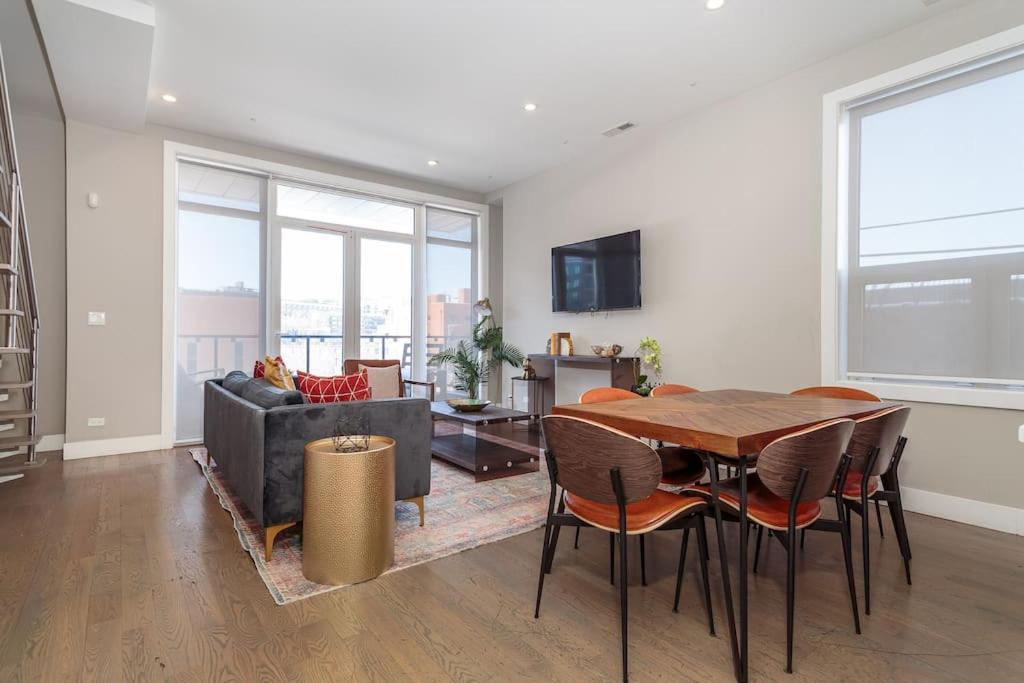 Breathtaking Downtown Penthouse A - Sleeps 11 Villa Chicago Exterior photo