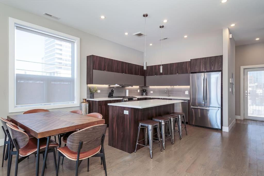 Breathtaking Downtown Penthouse A - Sleeps 11 Villa Chicago Exterior photo